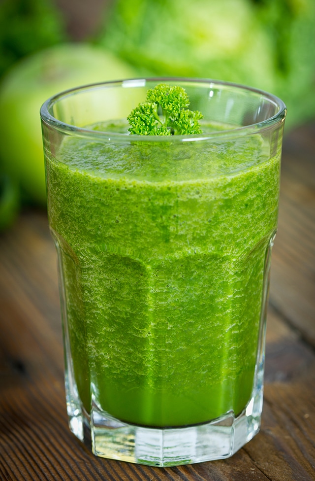 Gentle Detox Green Smoothie - Young and Raw