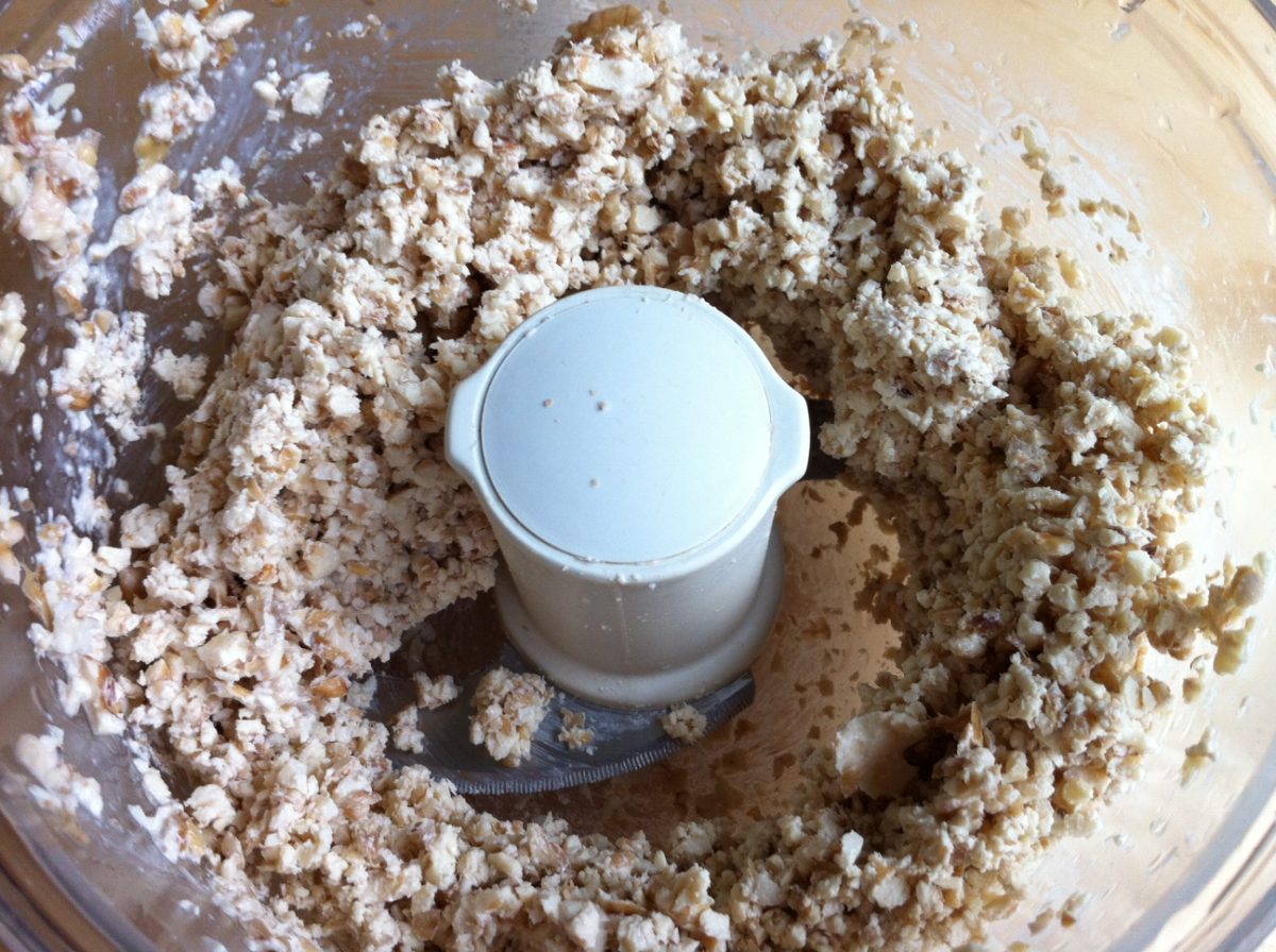 walnut in food processor for cookie dough Young and Raw