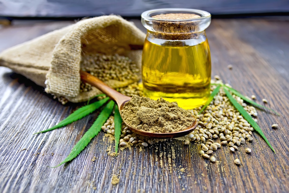 3-awesome-sources-of-plant-based-fats-young-and-raw