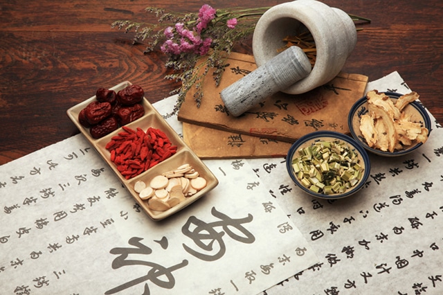 Ancient Wisdom - 5 Royal Chinese Herbs for Vibrant Health and Longevity