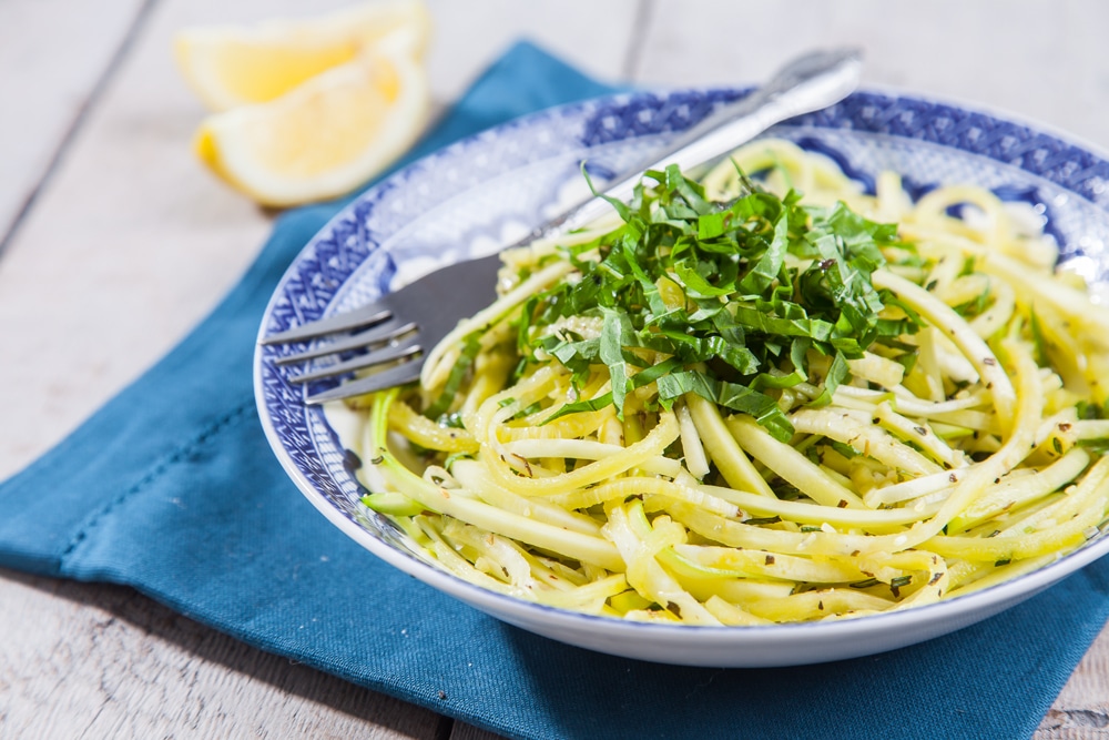 Raw-Zucchini-Pesto-Pasta