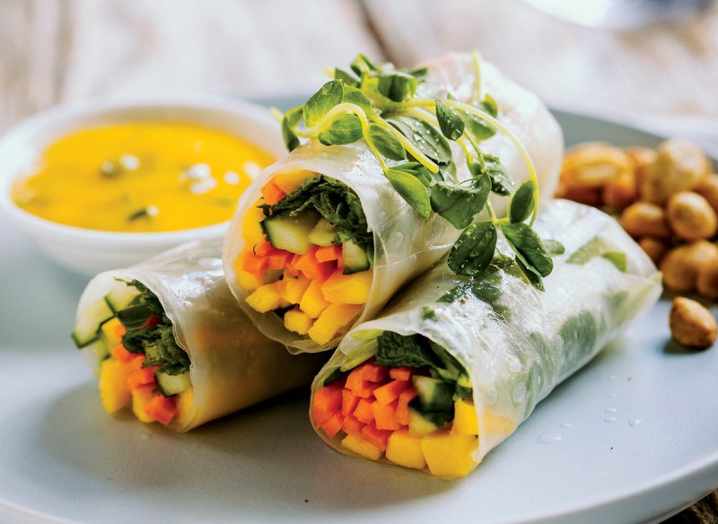 Summer Rolls with Mango Lime & Mint Dipping Sauce-001