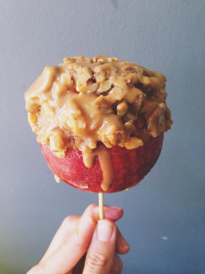 caramel apples