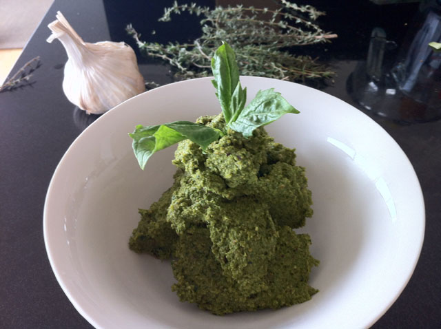 Garlic Basil Raw Vegan Pesto