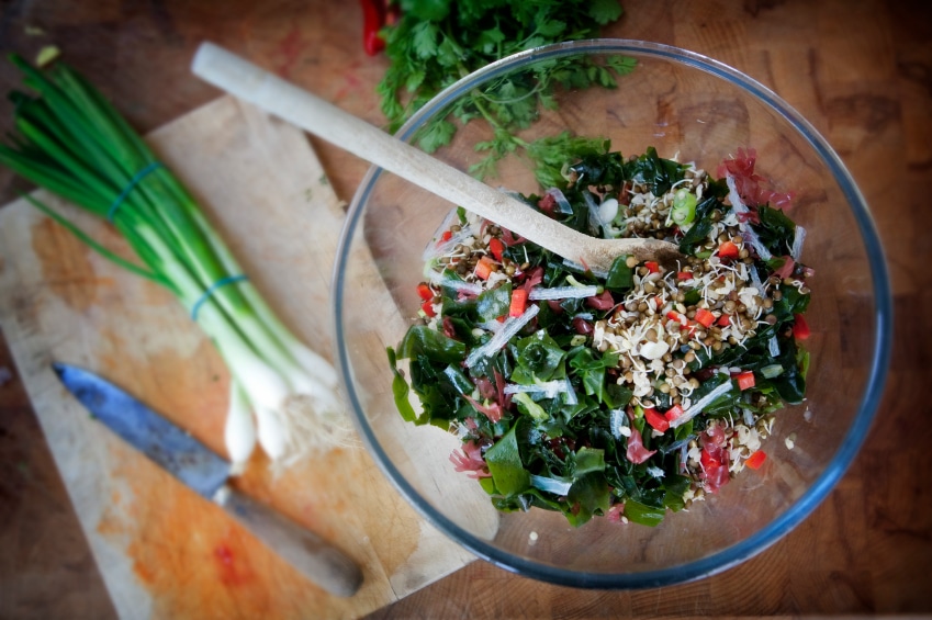 Seaweed 'n' Sprouts Salad