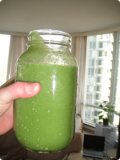 Raw Vegan Morning Greens Smoothie